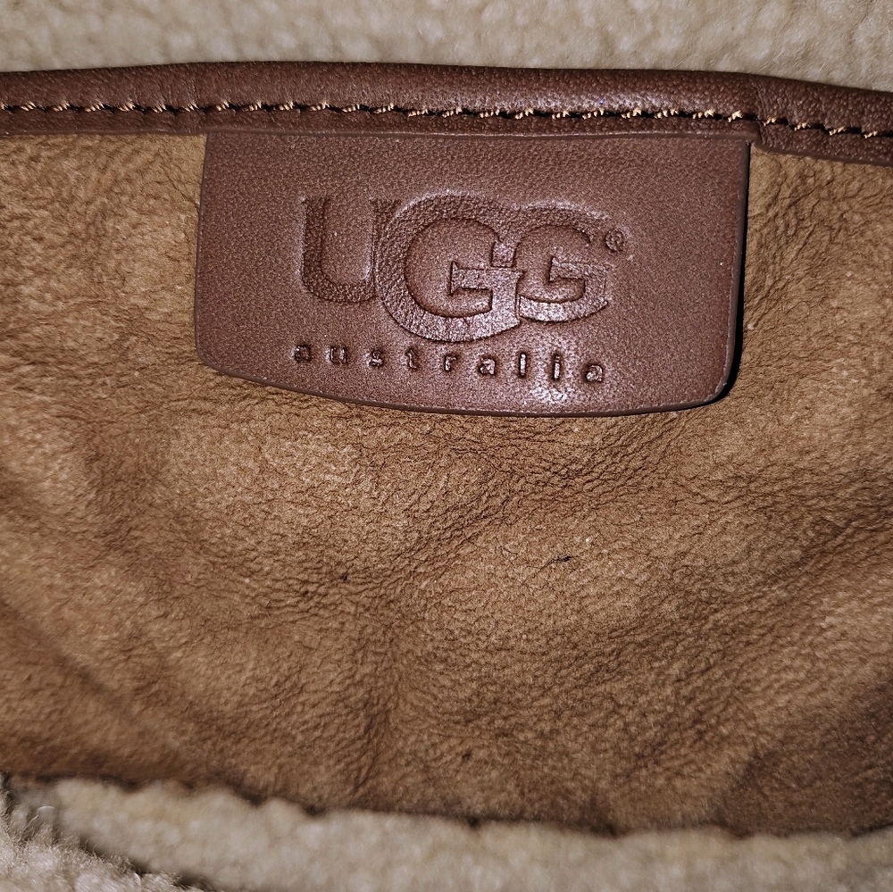 UGG hobo handbag - Picture 11 of 12